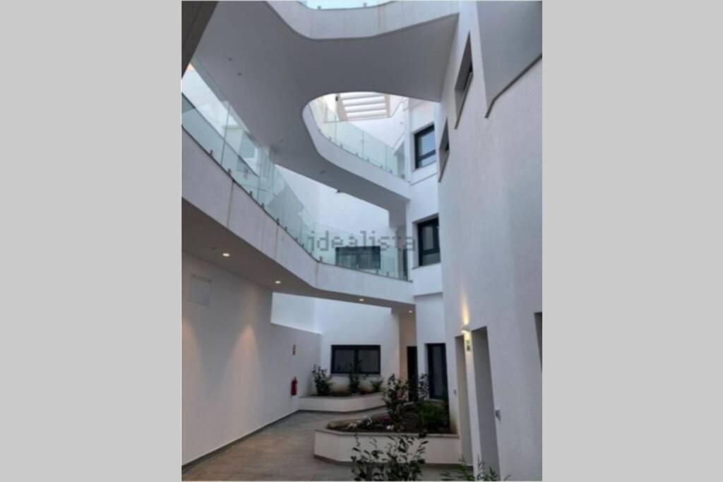 Apartamento De Lujo Con Piscina En Tarifa Ngoại thất bức ảnh
